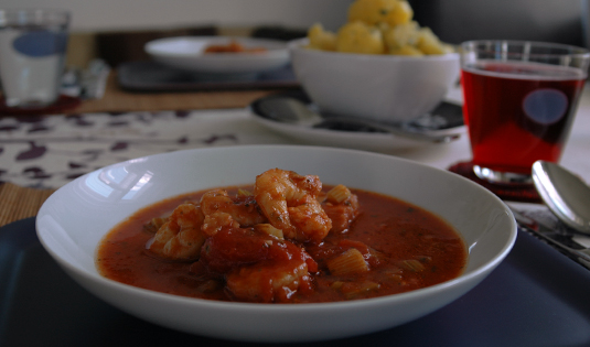 Fisch aus dem Schmortopf