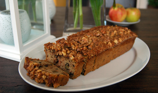 Apfel-Walnuss Kuchen Apfel-Walnuss Kuchen