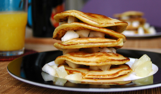 Pancakes mit Früchten