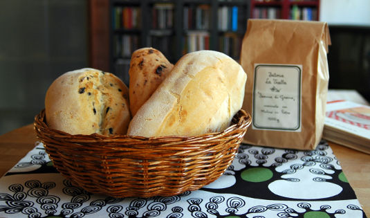 Drei Sorten Toskana Brot