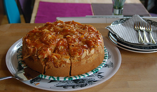 Apfelkuchen mit Eierlikör Apfelkuchen mit Eierlikör