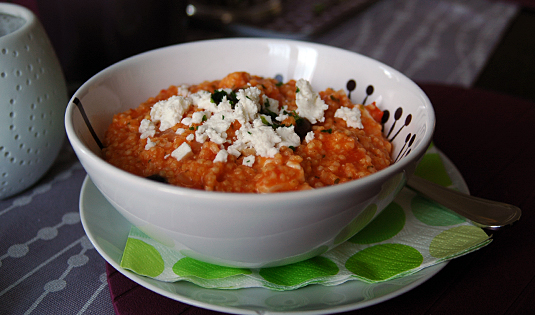 Hirserisotto mit Tomaten und Feta