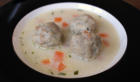 Mamas Gänsekleinsuppe