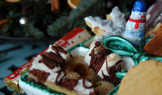 Schwarz-Weiss Kokosschnitten Schwarz-Weiss Kokosschnitten