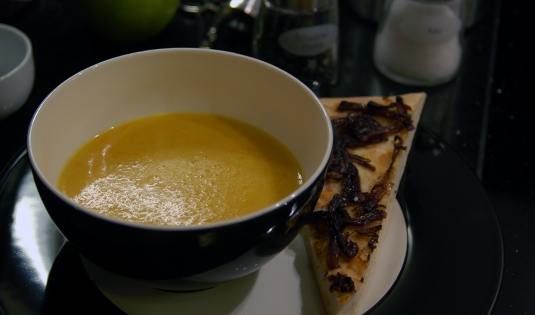 Karottensuppe mit Orangen