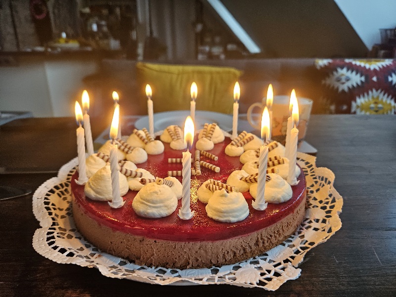 Schokomousse-Himmbeertorte